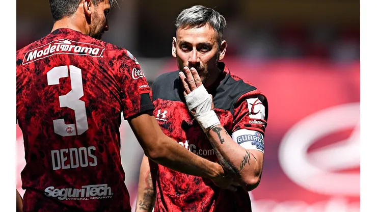 Rubens Sambueza se lució con un golazo ante Mazatlán FC