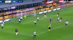 También mete goles así: Zlatan la empujó abajo del arco para el 2-0 del Milan