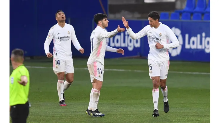 Varane se vistió de Ramos, metió dos goles y Real Madrid le ganó al Huesca