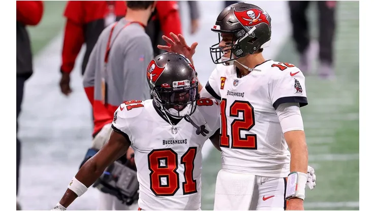 Tom Brady con uno de sus aliados fundamentales (Foto: Getty)