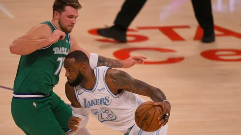 LeBron James y Luka Doncic (Foto: Getty)