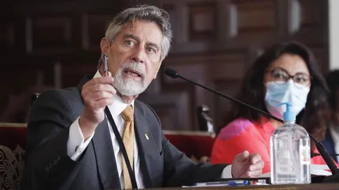 Francisco Sagasti llegó a la presidencia de Perú en noviembre.