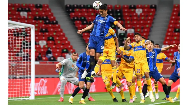 Ulsan madrugó a Tigres a través de una pelota parada