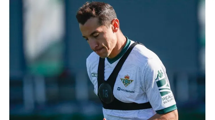 Andrés Guardado contó las complicaciones que pasó con el Covid-19.