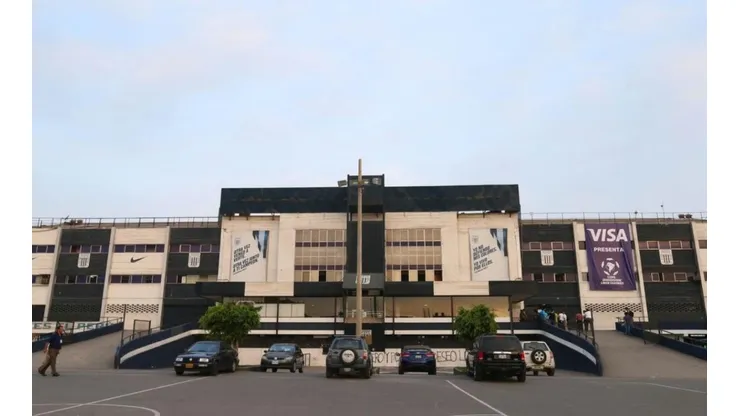 Fallo fue a favor del club Alianza Lima, declarado dueño de la explanada.