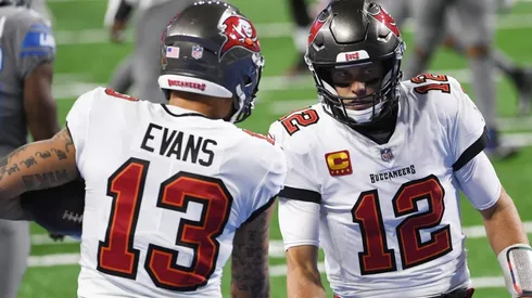 Mike Evans y Tom Brady