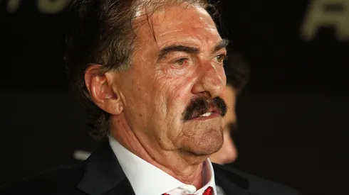Ricardo La Volpe dirigiría en Costa Rica.
