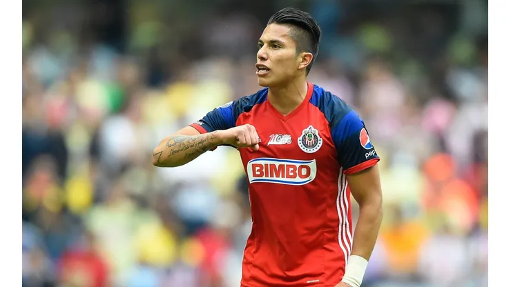 Salcedo rechazó a Europa para jugar en Chivas