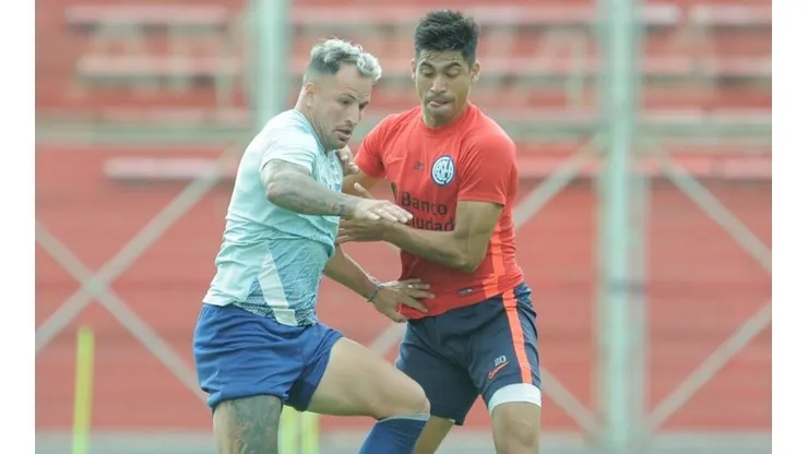 San Lorenzo perdió en el primer amistoso con Dabove en el banco