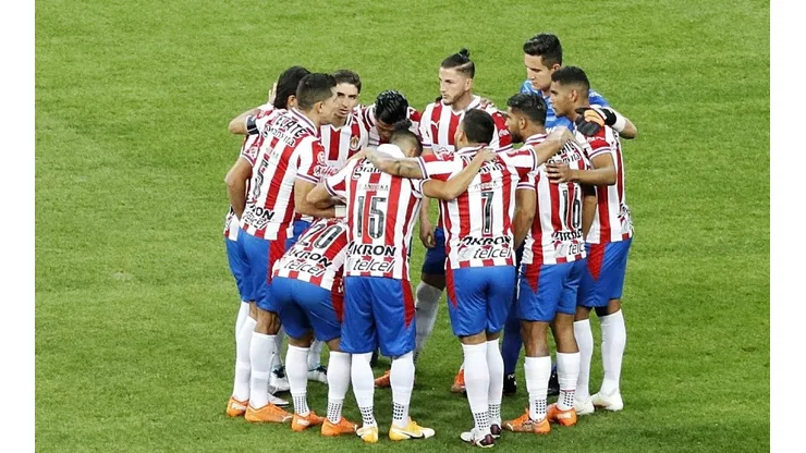 Chivas podría cambiar de director técnico tras los malos resultados en el Guardianes 2021.
