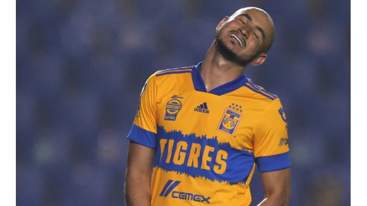 Carlos González es duda para el debut de Tigres en el Mundial de Clubes.