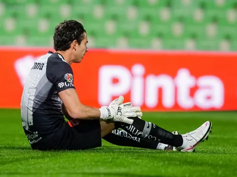 Un blooper de Óscar Jiménez le quitó el liderazgo al América