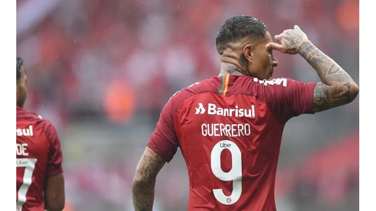 Paolo Guerrero es el 9 del Inter de Porto Alegre.