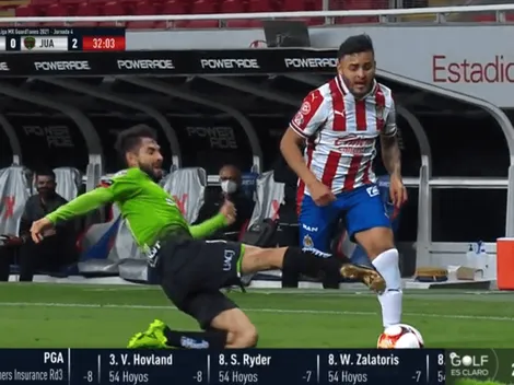 ¿Era o no expulsión para Santos tras la falta contra Alexis Vegas?