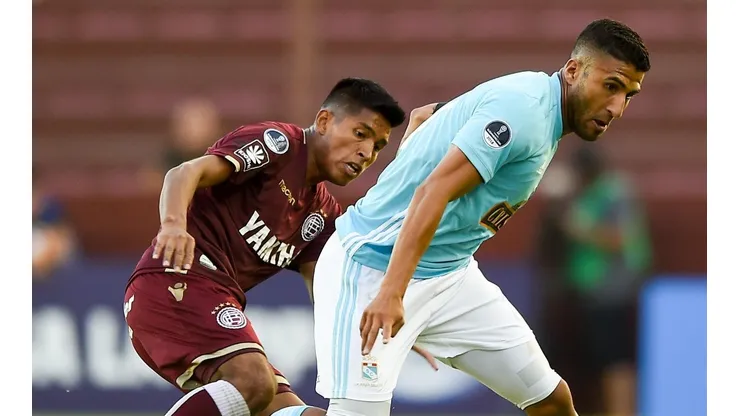 Delantero fue campeón de la Copa Sudamericana con Lanús.