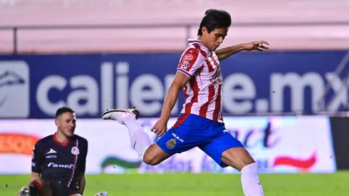 Chivas se ilusiona con el regreso de Macías.