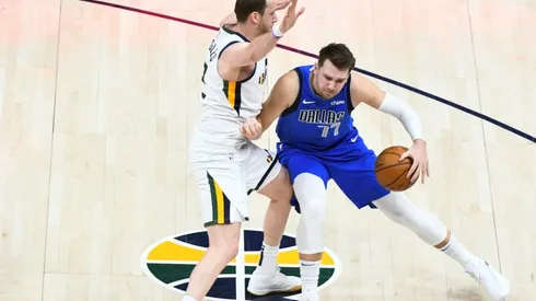 Luka Doncic ante Joe Ingles