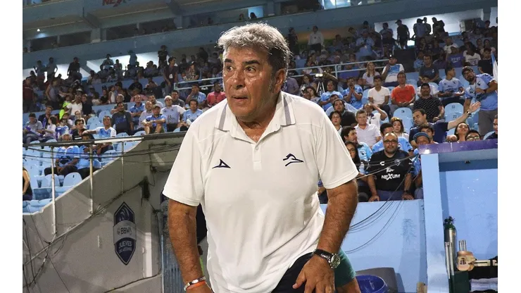 Reinoso está molesto con la directiva del América.