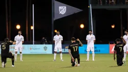 Jugadores de Los Angeles FC y Los Angeles Galaxy