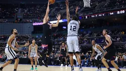 San Antonio Spurs vs Phoenix Suns en Ciudad de México en 2019