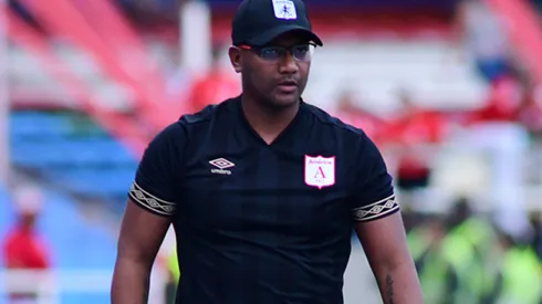 Así es el reglamento interno de las inferiores de América que impuso Jersson González