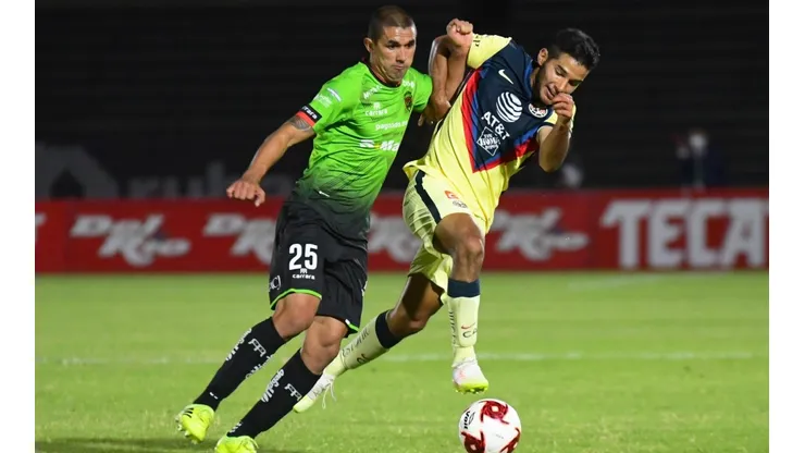 Afición se quejó del VAR en América vs. Juárez.