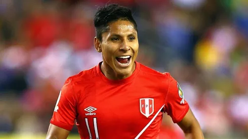 Futbolistas peruanos que militan en la MLS entrenan en la Videna.