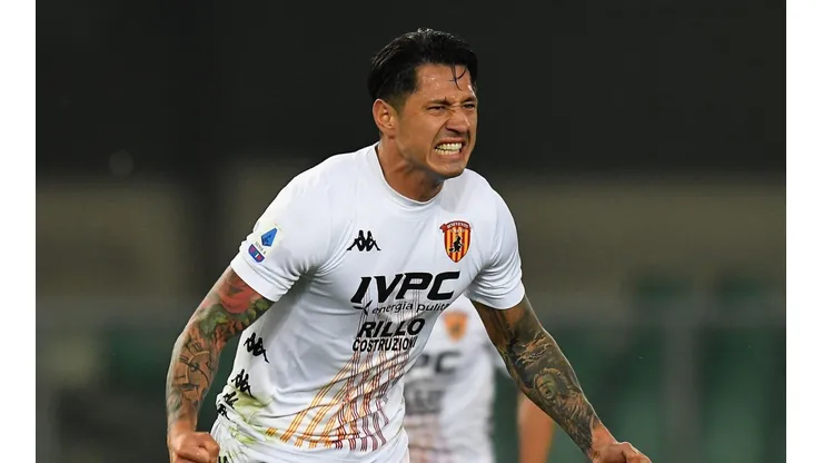 Gianluca Lapadula suma 4 tantos con Benevento en la Serie A.