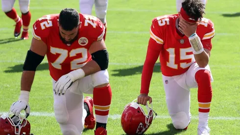 Eric Fisher y Patrick Mahomes