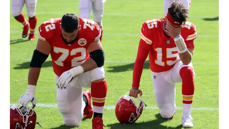 Eric Fisher y Patrick Mahomes