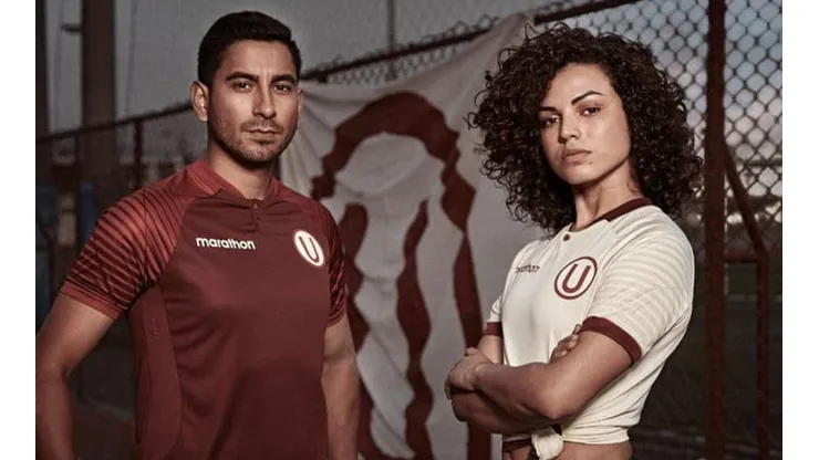 Universitario usó sus colores tradicionales en el 2020.