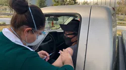 Rayados y Tigres UANL abren sus estadios para vacunar contra el Covid-19.