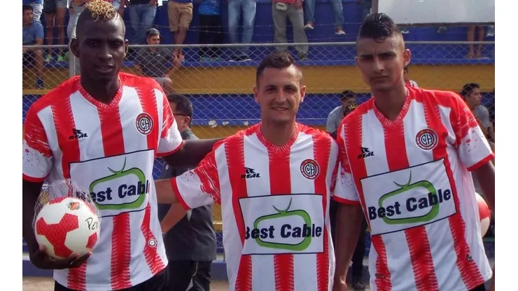 Carlos López tiene 26 años y también ha jugado en Millonarios.