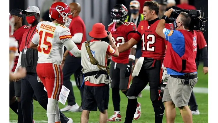 Patrick Mahomes y Tom Brady