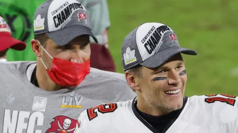 Rob Gronkowski y Tom Brady