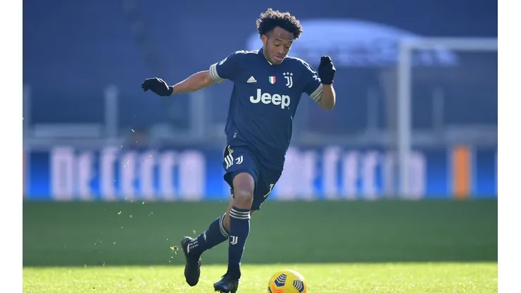 Juan Guillermo Cuadrado, titular y figura en el partido Juventus vs. Bologna.
