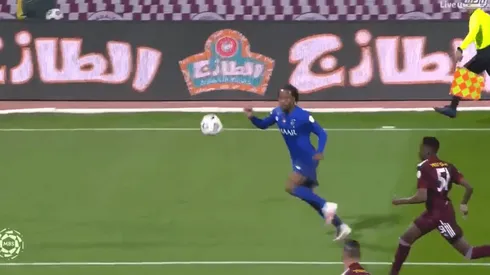 André Carrillo suele jugar de extremo por derecha.