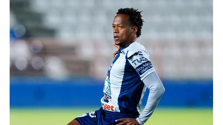 Romario Ibarra quiere ganarle a Cruz Azul.
