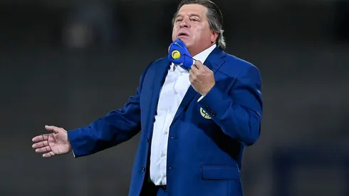 Miguel Herrera aún sigue sin club
