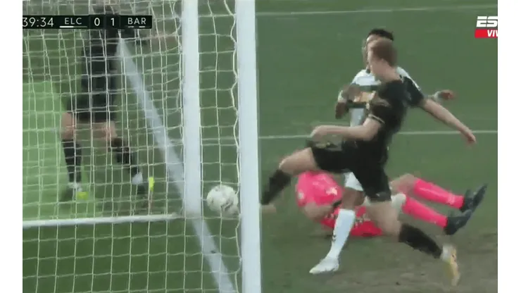 Gol del Barcelona: ¿la metió Griezmann, Frenkie de Jong o en contra?