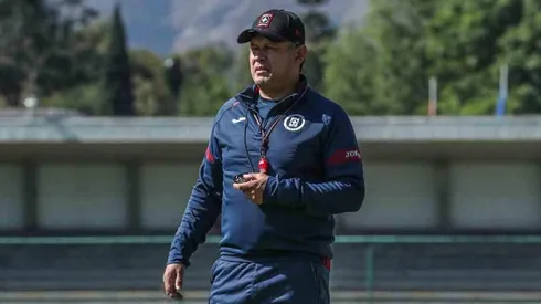 Reynoso fue presentado este año en el Cruz Azul de México.