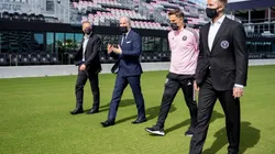 Chris Henderson, Jorge Mas, Phil Neville y David Beckham