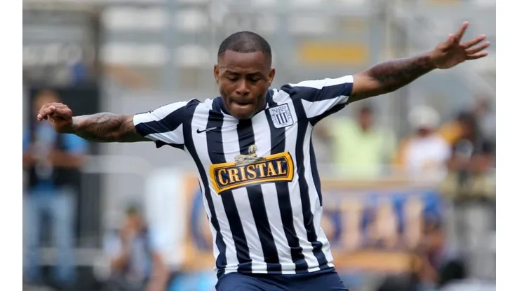 Wilmer Aguirre tuvo tres etapas en Alianza Lima, club donde debutó como profesional el 2001.
