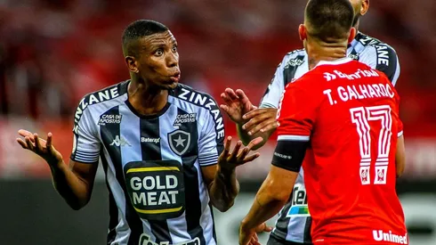 Kanu está a un paso de llegar a Cruz Azul.