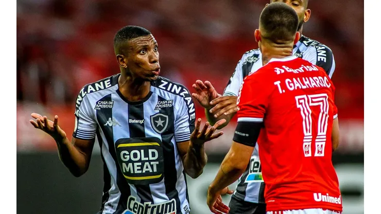 Kanu está a un paso de llegar a Cruz Azul.