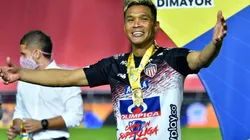 Tiembla Junior: llegó importante oferta por Teófilo Gutiérrez desde Argentina