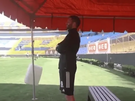 Épico trolleo de Carlos González a André-Pierre Gignac