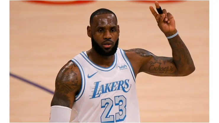 LeBron James, Los Angeles Lakers