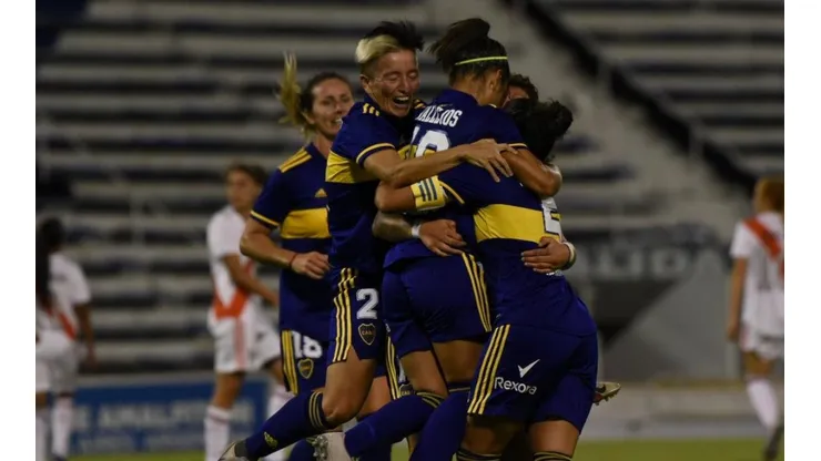 El festejo de las jugadoras de Boca contra River.