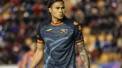 Gullit Peña jugaría en el futbol de El Salvador.